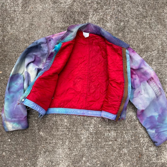 Custom Cropped Carhartt - Picture 7 of 11